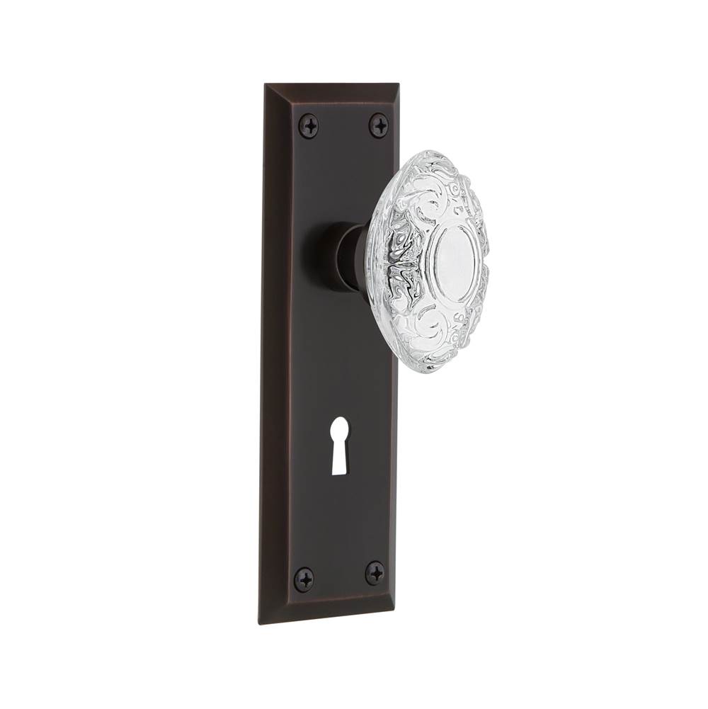 Nostalgic Warehouse Nostalgic Warehouse New York Plate Passage with Keyhole Crystal Victorian Knob in Timeless Bronze